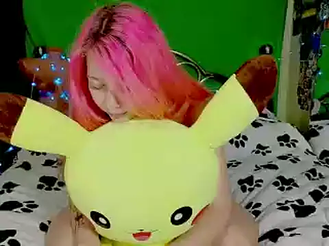 Sansarella online show from December 4, 2024, 8:40 pm