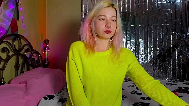 Sansarella online show from September 26, 2025, 4:00 pm