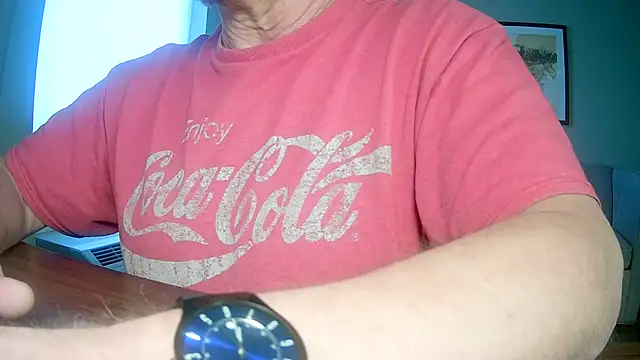 ilundercover online show from April 8, 2026, 11:32 am