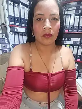 ZOE-WILDER  online show from June 1, 2026, 2:30 pm