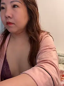 yhan1314 online show from April 11, 2026, 7:45 am