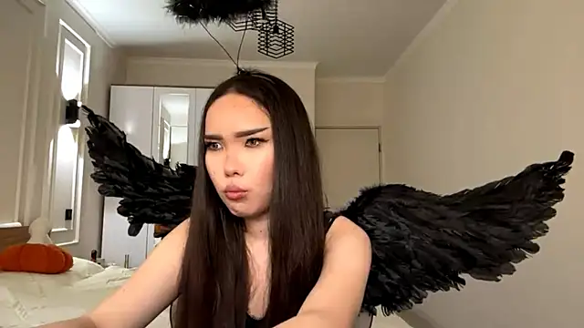Snapshot of MardellHeavrin chatting on May 9, 2026, 1:16 pm MardellHeavrin online show from May 9, 2026, 1:16 pm