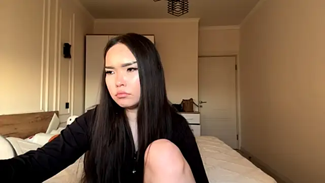 Snapshot of MardellHeavrin chatting on May 15, 2026, 1:51 pm MardellHeavrin online show from May 15, 2026, 1:51 pm