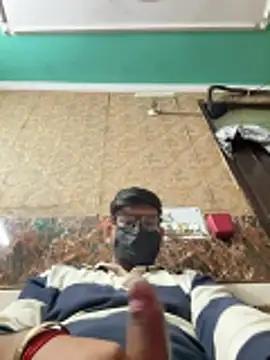 Badbuddy00 online show from April 28, 2026, 11:59 am