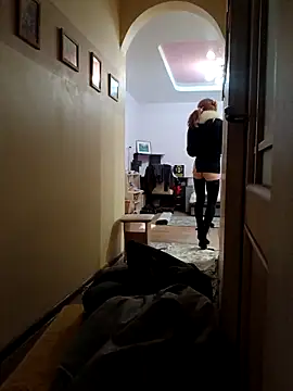 NikaKisa123 online show from April 12, 2026, 1:21 am