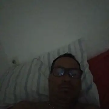 maxi3084 online show from April 8, 2026, 11:48 pm