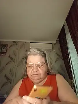 Snapshot of MartaMia68 chatting on May 22, 2026, 5:29 pm MartaMia68 online show from May 22, 2026, 5:29 pm