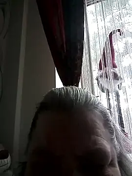 Snapshot of MartaMia68 chatting on May 27, 2026, 6:32 am MartaMia68 online show from May 27, 2026, 6:32 am