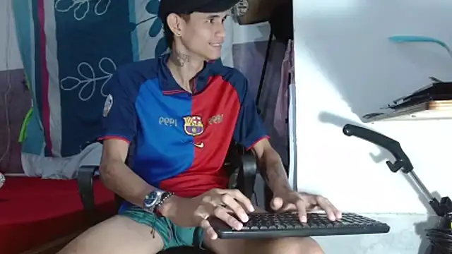 Brook 1707 online show from April 16, 2026, 11:07 pm