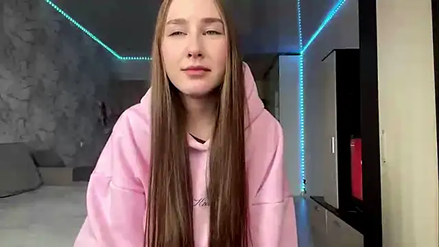 Mellissa Johnos online show from April 13, 2026, 9:59 am