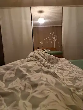 Hotboy18x6 online show from April 13, 2026, 9:20 pm