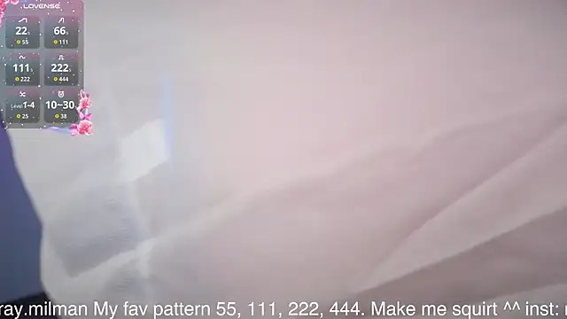 AliceMilr online show from April 12, 2026, 9:47 am