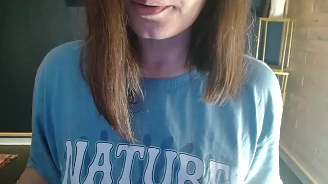 Snapshot of NicoleLove_ chatting on June 9, 2026, 8:59 am NicoleLove online show from June 9, 2026, 8:59 am