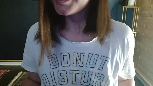 Snapshot of NicoleLove_ chatting on June 18, 2026, 5:41 am NicoleLove online show from June 18, 2026, 5:41 am