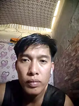 Snapshot of jeckz012 chatting on April 13, 2026, 5:57 am jeckz012 online show from April 13, 2026, 5:57 am