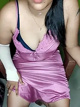 Snapshot of Tamilmoon006 chatting on June 1, 2026, 5:47 pm Tamilmoon006 online show from June 1, 2026, 5:47 pm