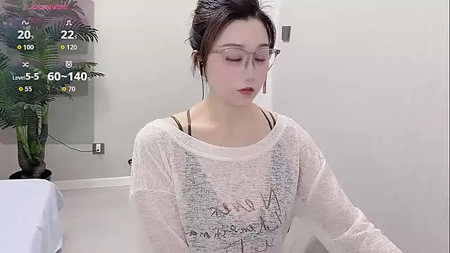 Yunxi- online show from June 9, 2026, 2:06 pm