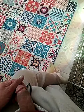 mirr035 online show from April 12, 2026, 5:12 am