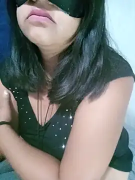 MorriganRosee online show from May 29, 2026, 4:21 am