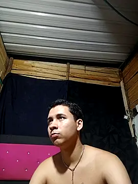 Monika axel online show from April 11, 2026, 7:45 am