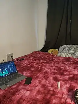 Snapshot of NefertitiXO chatting on April 14, 2026, 11:27 am NefertitiXO online show from April 14, 2026, 11:27 am