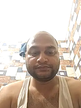 thenudemale online show from May 7, 2026, 5:40 pm