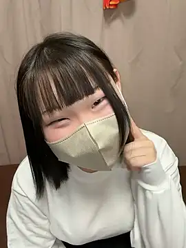 mini mini  online show from April 23, 2026, 6:25 am