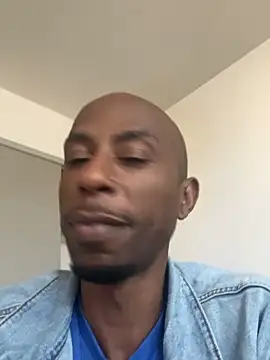 Mrhandsomeazz online show from May 9, 2026, 12:38 am