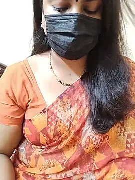 Stephaniee27 online show from May 27, 2026, 5:59 am