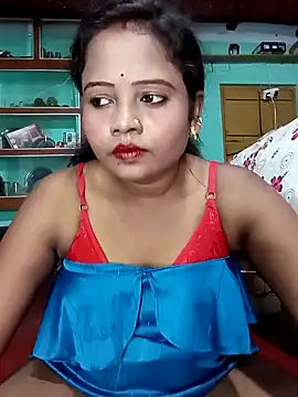 Sexy Stranger  online show from April 13, 2026, 2:33 pm