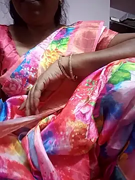 Tamilaunty35 online show from May 1, 2026, 4:22 pm