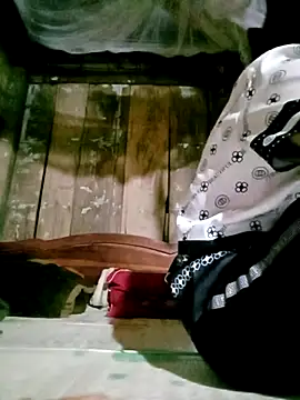 Amelie9x online show from April 11, 2026, 1:26 pm