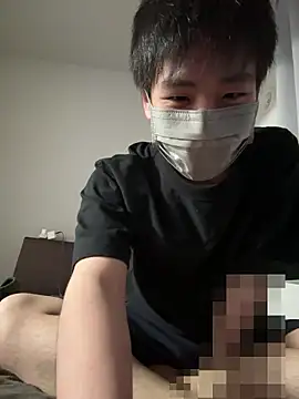 kurage164 online show from April 11, 2026, 3:49 pm