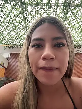 Kimmiebellarie online show from June 4, 2026, 2:12 pm