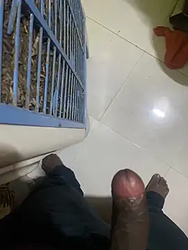 rahul 4457 online show from April 14, 2026, 6:14 pm