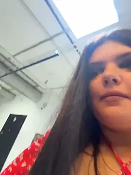 AmeliaBronze online show from June 9, 2026, 2:45 am