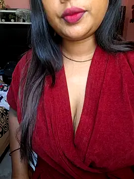 Tina143 online show from April 12, 2026, 5:45 am