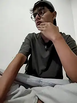 Camilo hot21 online show from April 12, 2026, 6:18 am