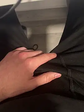 bigDickMoroccan online show from April 12, 2026, 8:08 am