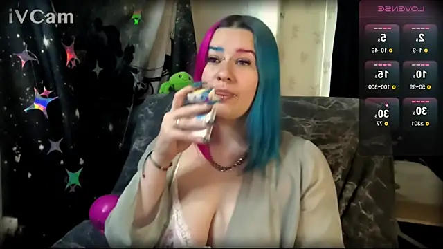 Neon Baddie online show from May 9, 2026, 7:46 am