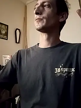 patrixpatrix online show from April 18, 2026, 3:54 am