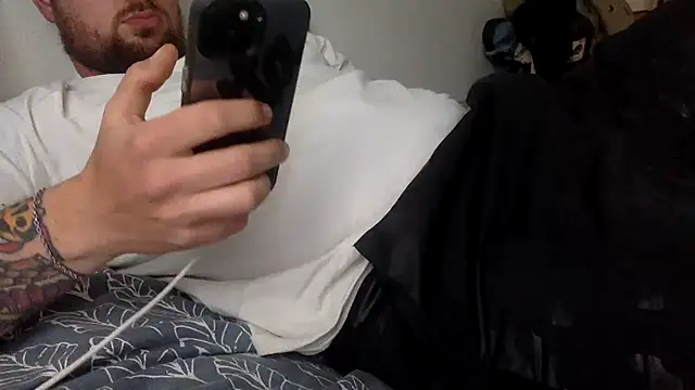 rollcharlie online show from April 14, 2026, 3:29 pm