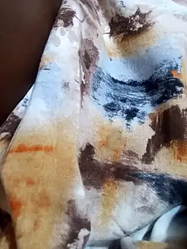 Beverlyswees online show from April 19, 2026, 2:16 pm