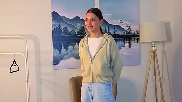 Snapshot of NatashaRieker chatting on April 15, 2026, 9:38 am NatashaRieker online show from April 15, 2026, 9:38 am