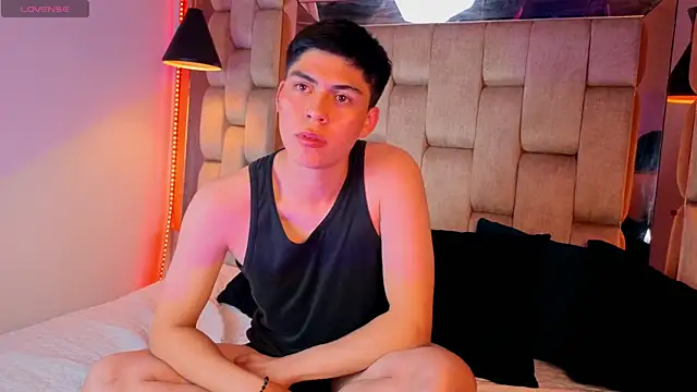 Dylan Cooper1 online show from April 16, 2026, 7:58 pm