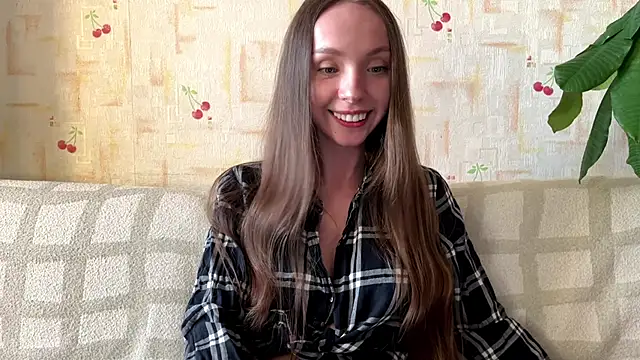 AdriannaBill online show from May 2, 2026, 4:56 pm