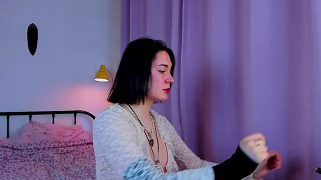 LiyaFly online show from May 10, 2026, 4:17 am