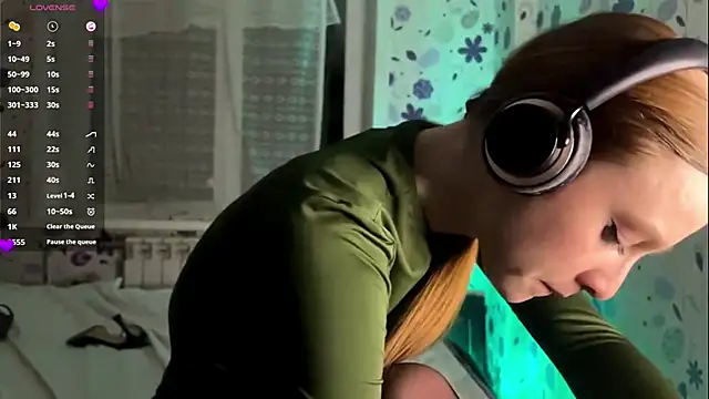 Sofia bricks online show from April 16, 2026, 9:39 pm