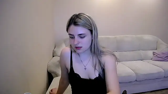  shy sabrina   online show from May 21, 2026, 4:25 pm