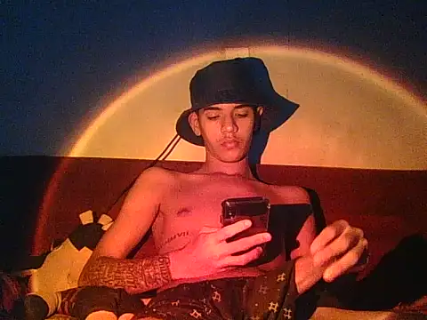 Kisandrel online show from April 22, 2026, 2:40 pm